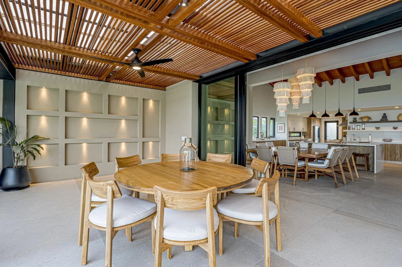 Reimagined Golf Course Estate with Ocean Views photo 5