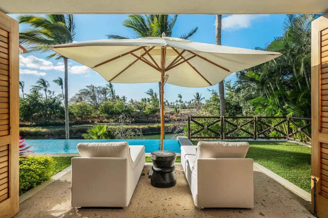 Traditional Mexican Villa with Modern Oceanview photo 3