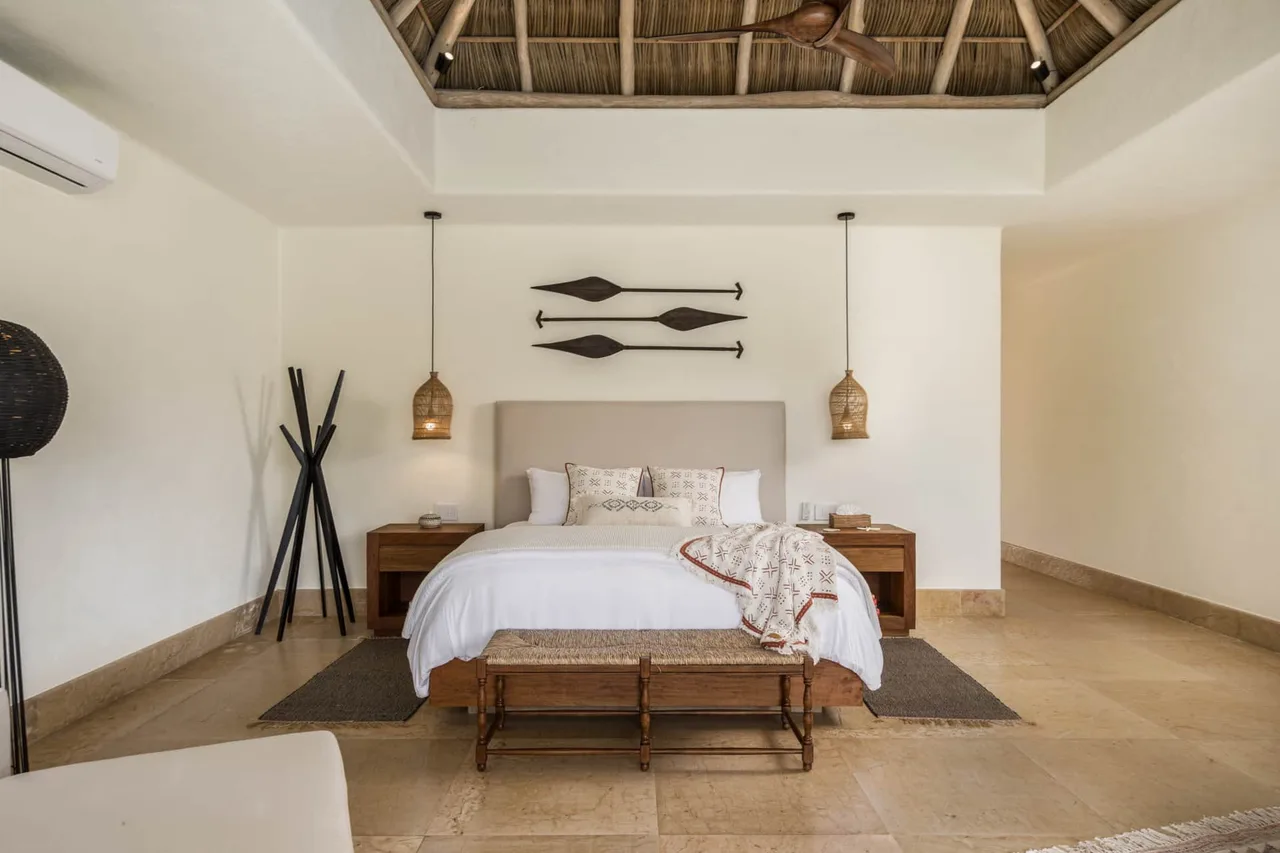 Traditional Mexican Villa with Modern Oceanview photo 4