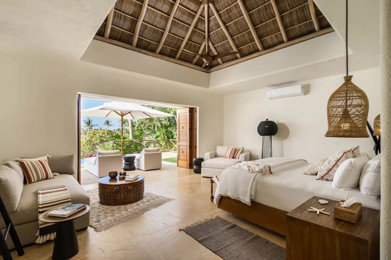 Traditional Mexican Villa with Modern Oceanview photo 5