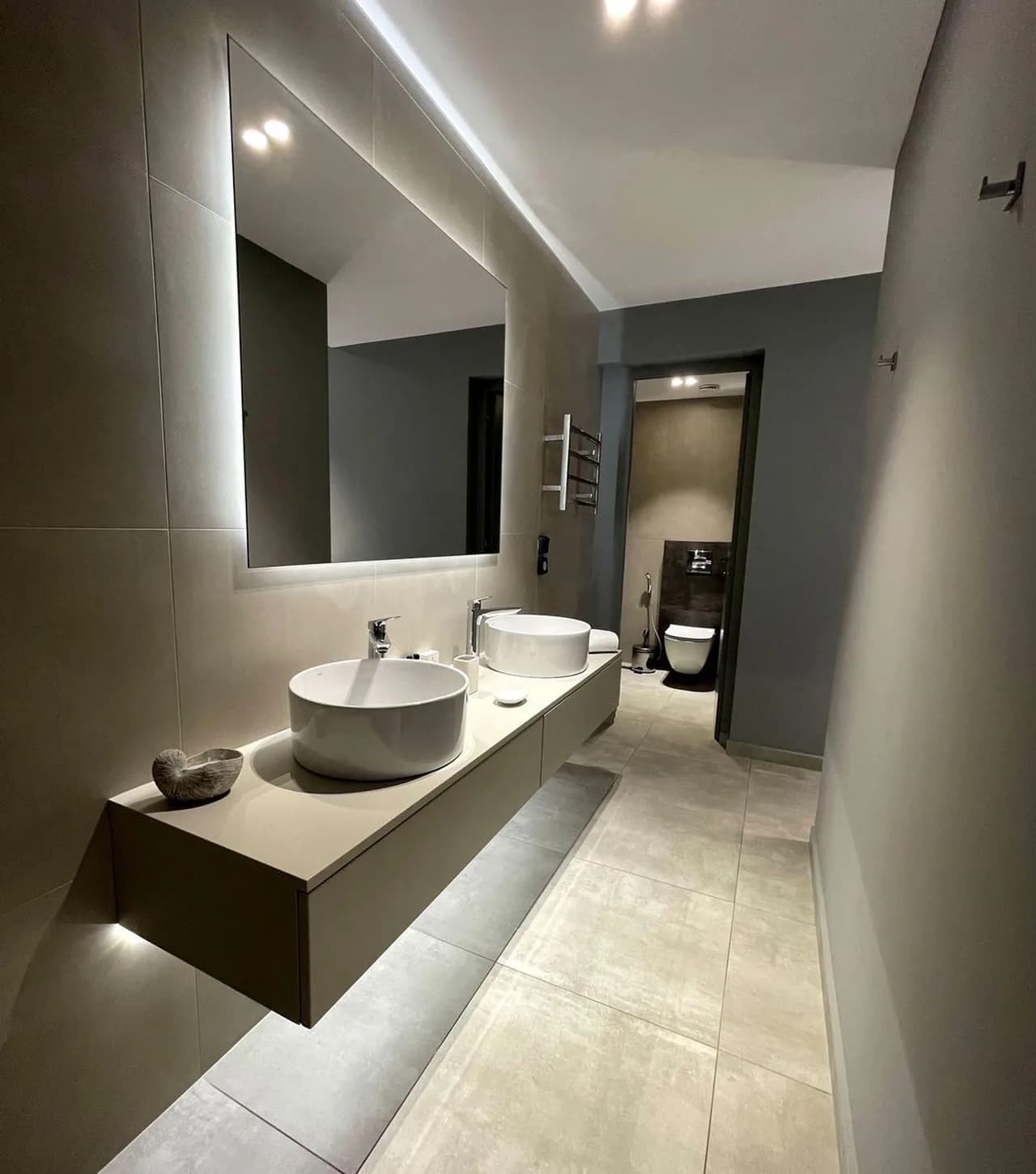 Luxury Seafront Escape with Heated Pool, Kids Pool photo 5