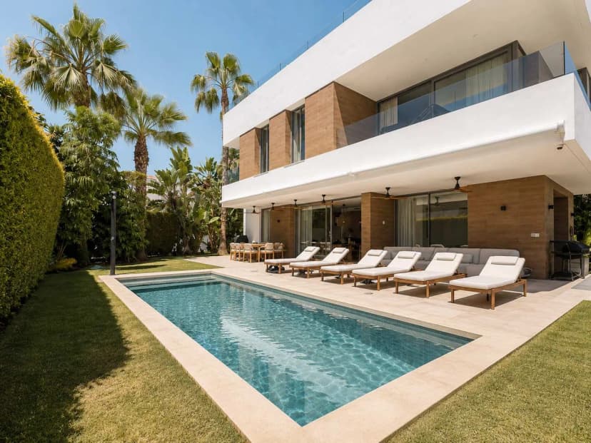 Villa Campanario II  Pool Views Modern 