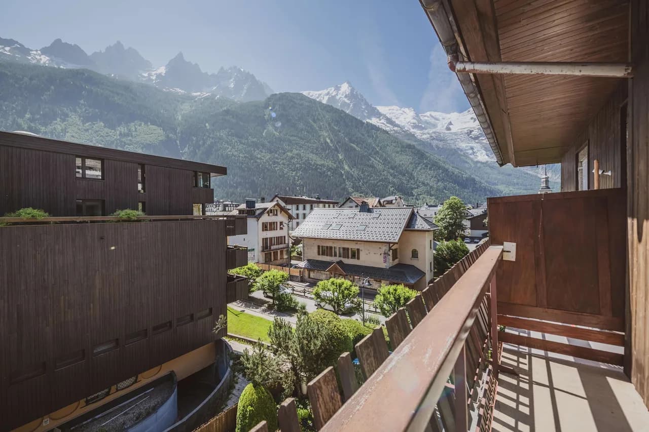 Alpine Getaway With Mont Blanc Views photo 4