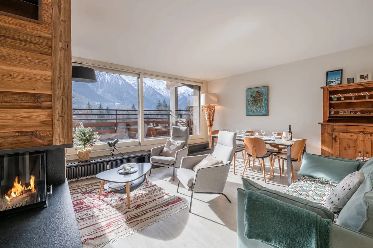 Alpine Getaway With Covered Scenic Terrace photo 2