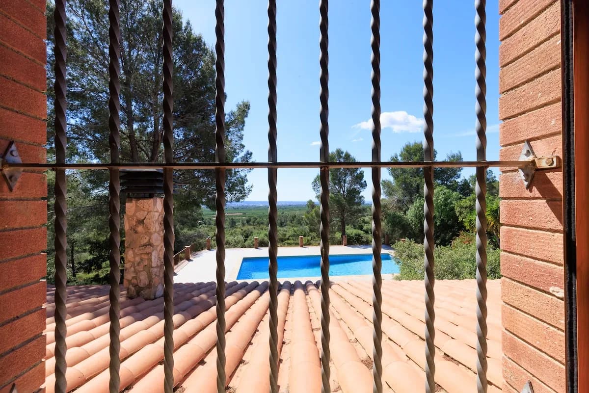 Charming Five Bedroom Villa in El Baix Camp photo 5