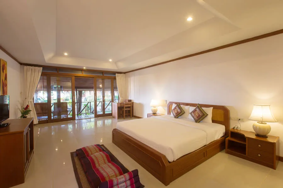 Elegant tropical sea-view sanctuary