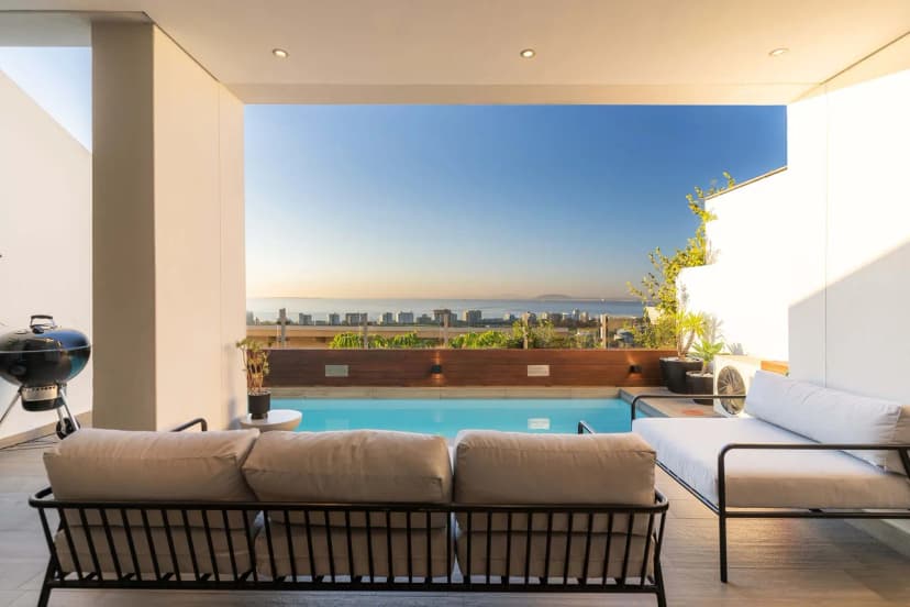 Sea Views, Luxurious, Pool -Iconic View Green Point