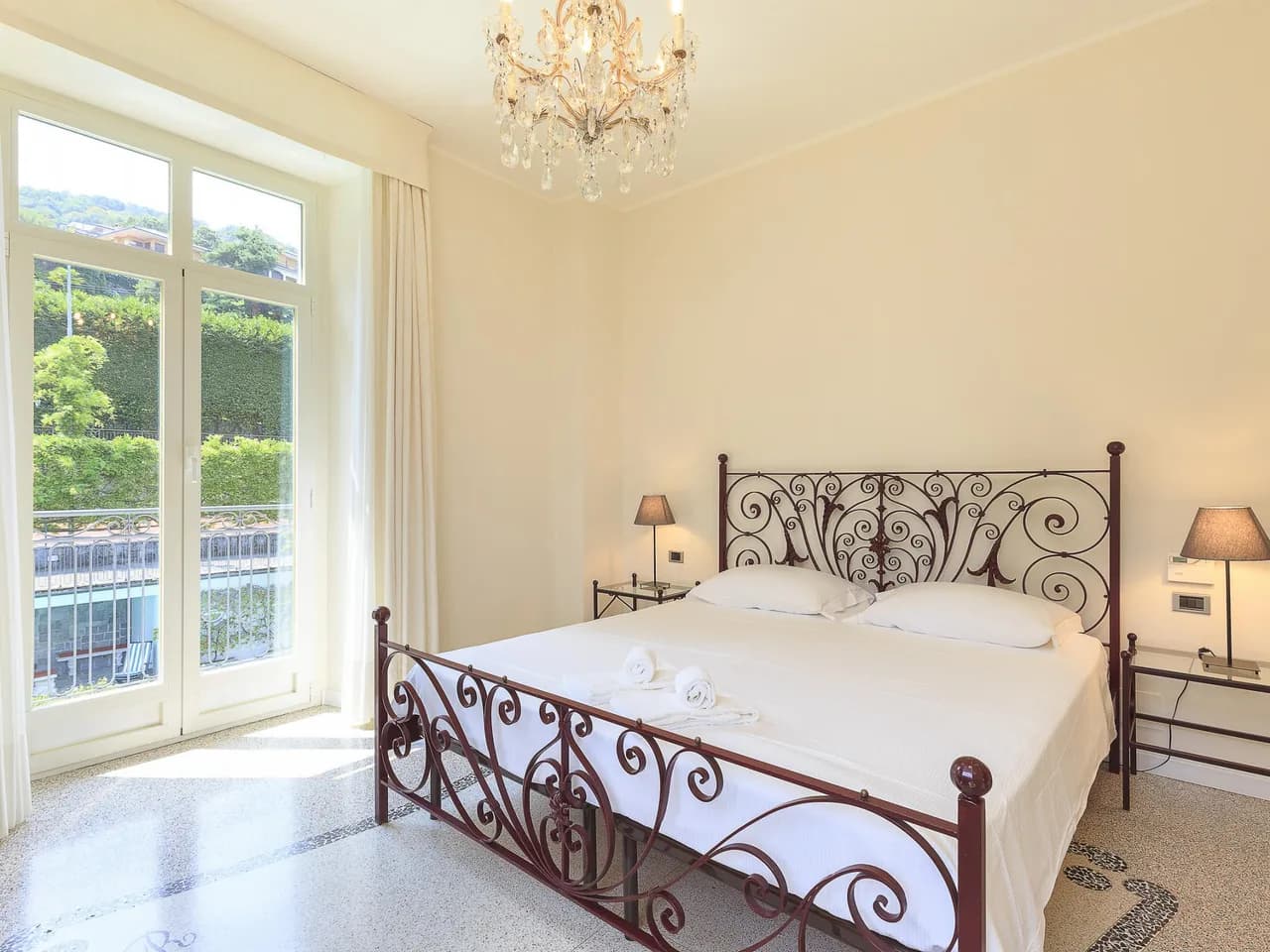 Luxury Lake Maggiore Villa with Pool & TennisCourt photo 2