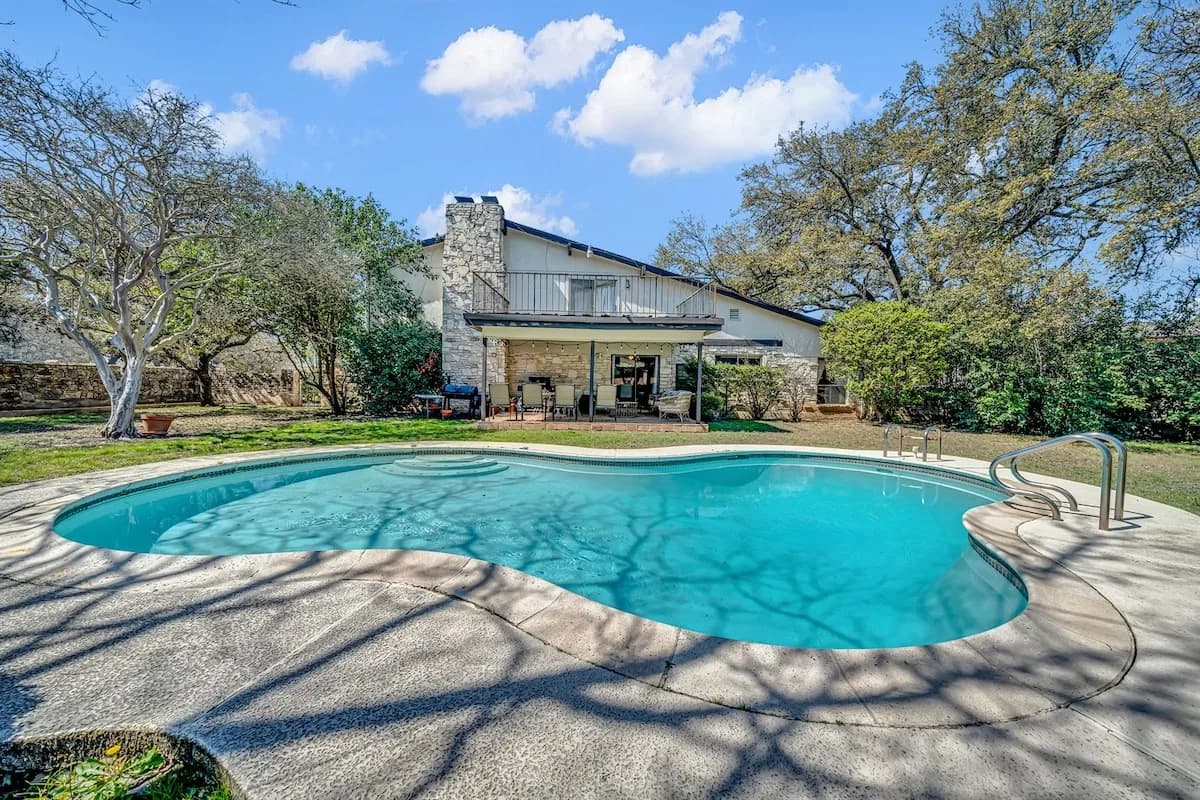 Spacious Four Bedroom Villa in San Antonio