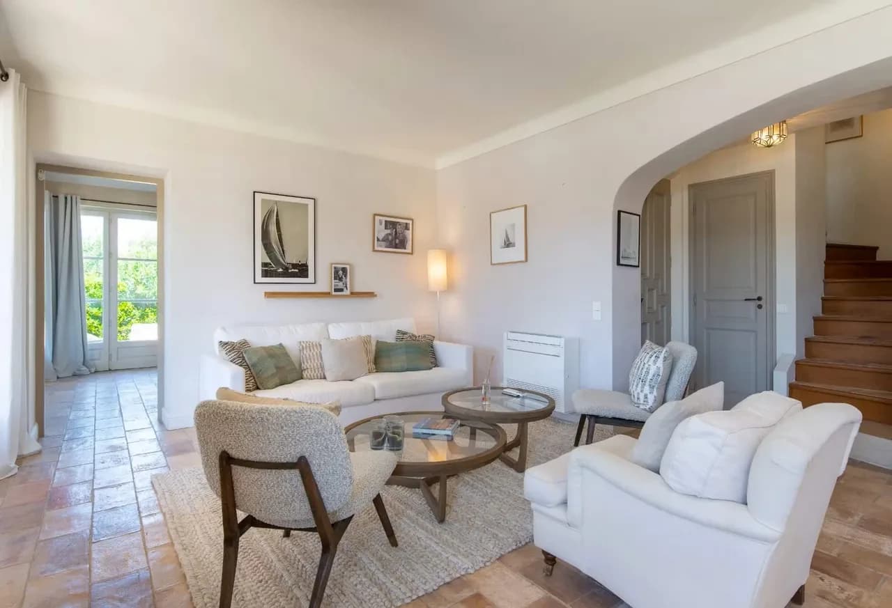 Elegant Provençal Estate with Pool, Tennis Court photo 4