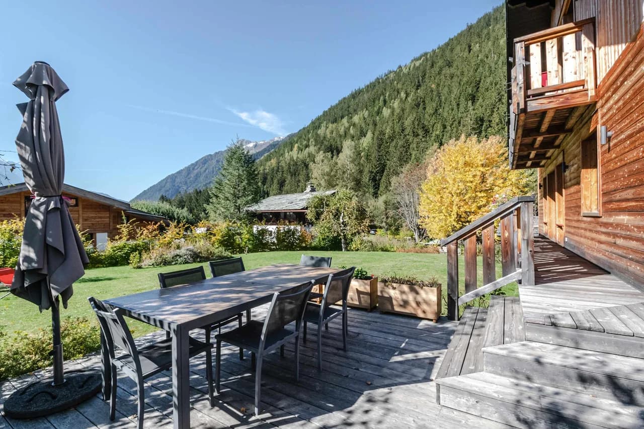 Modern Alpine Retreat Near Ski Slopes photo 4