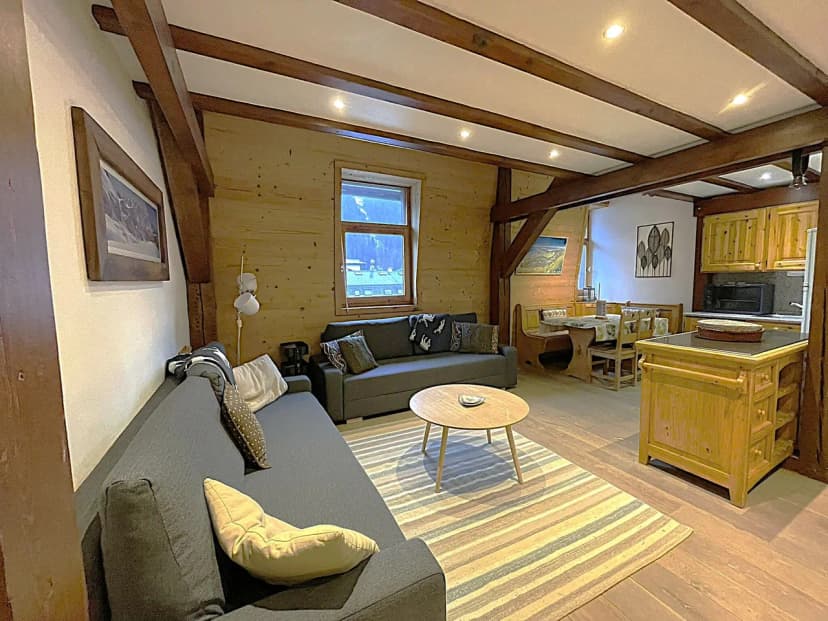 Modern Duplex in Heart of Chamonix