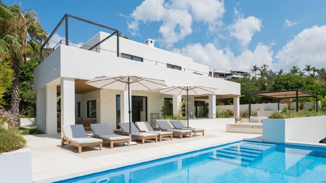 Sophisticated Ibiza Stay Near Coastal Villages photo 4