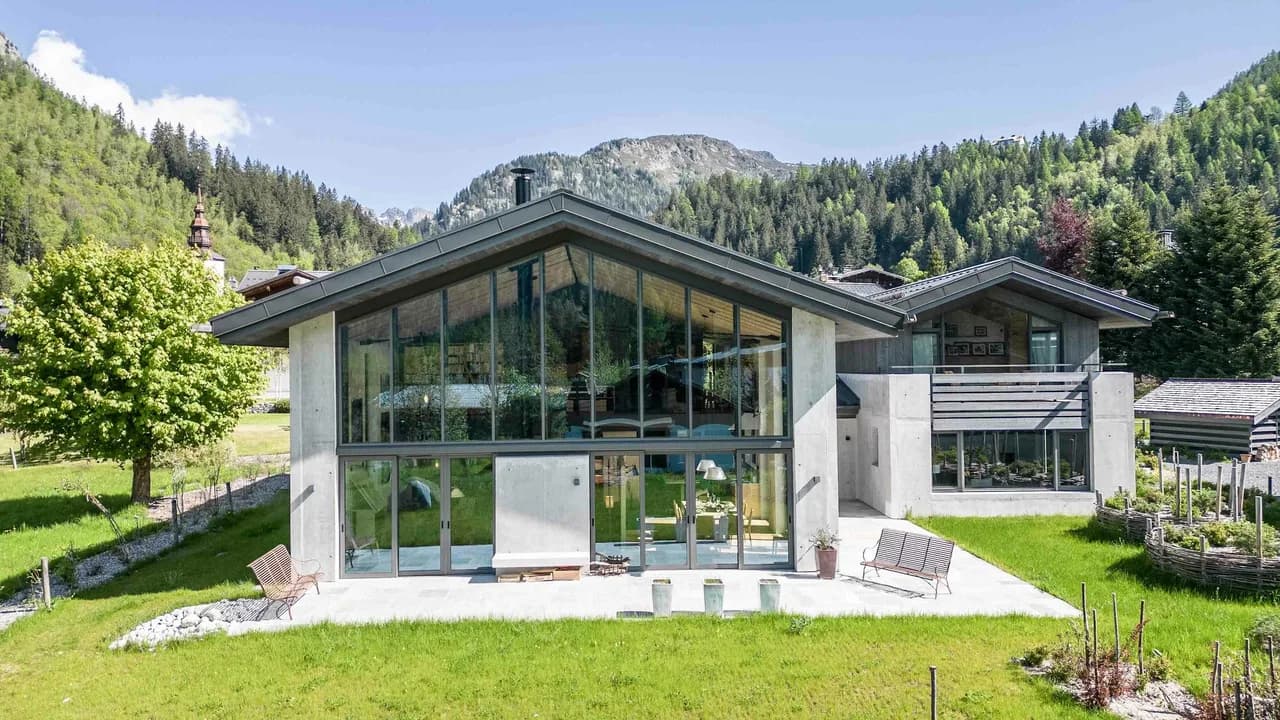 Contemporary Chalet With Stunning Mont Blanc Views