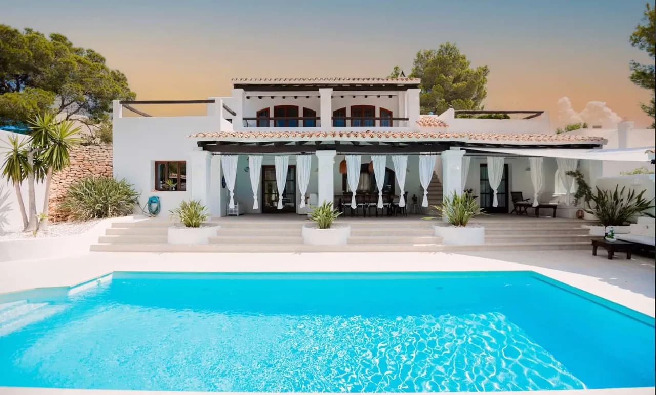 Luxury Mountain View Villa In Ibiza photo 2