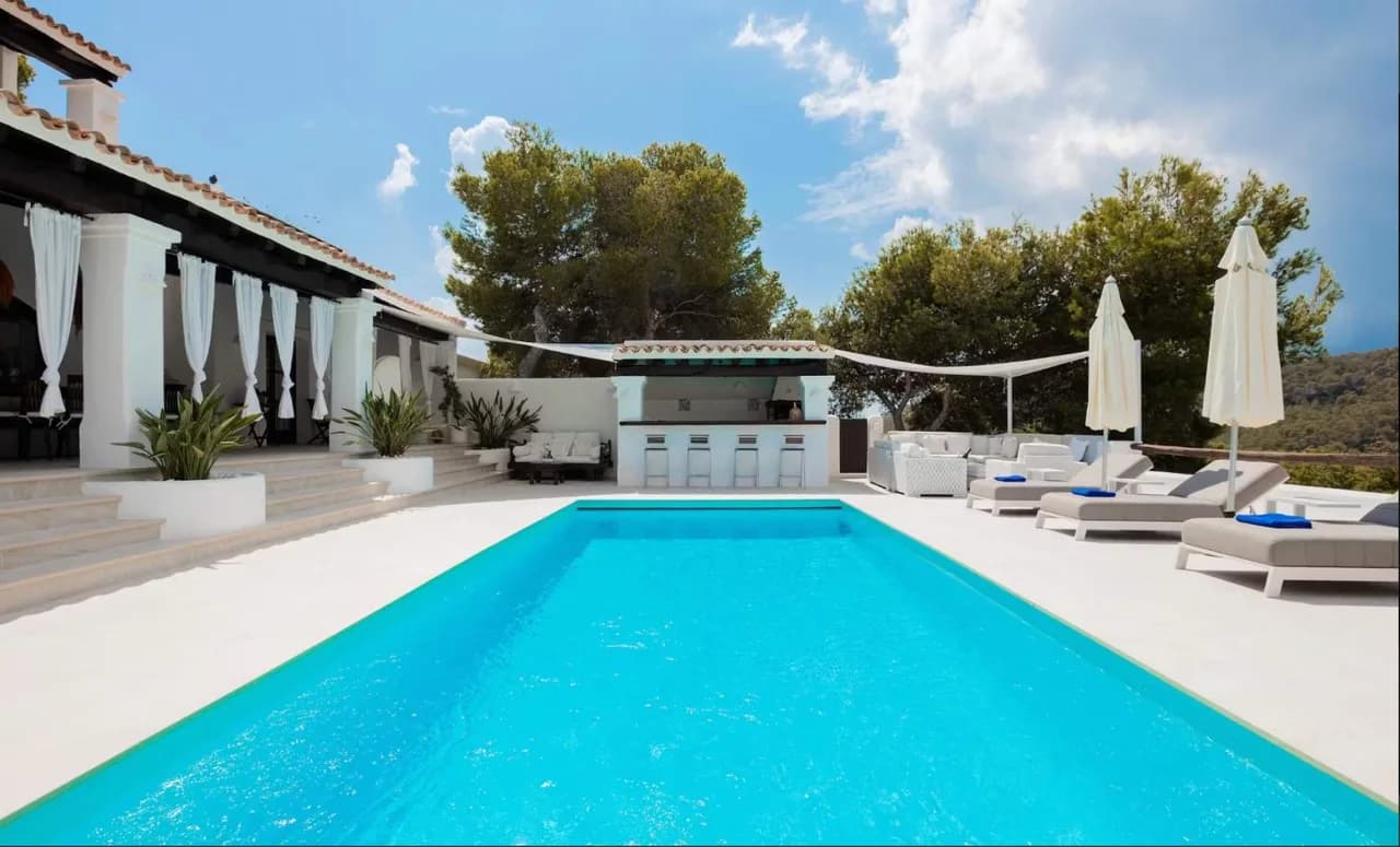 Luxury Mountain View Villa In Ibiza photo 5