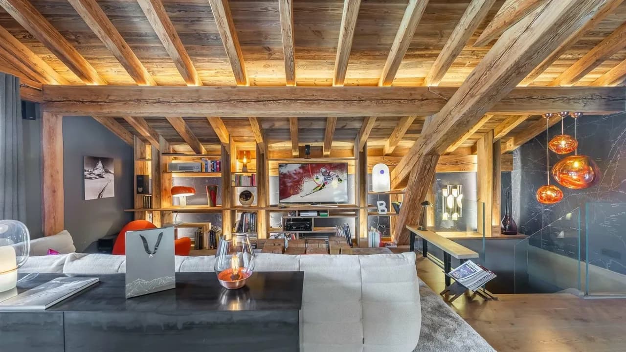 Traditional Chalet With Modern Comforts photo 4