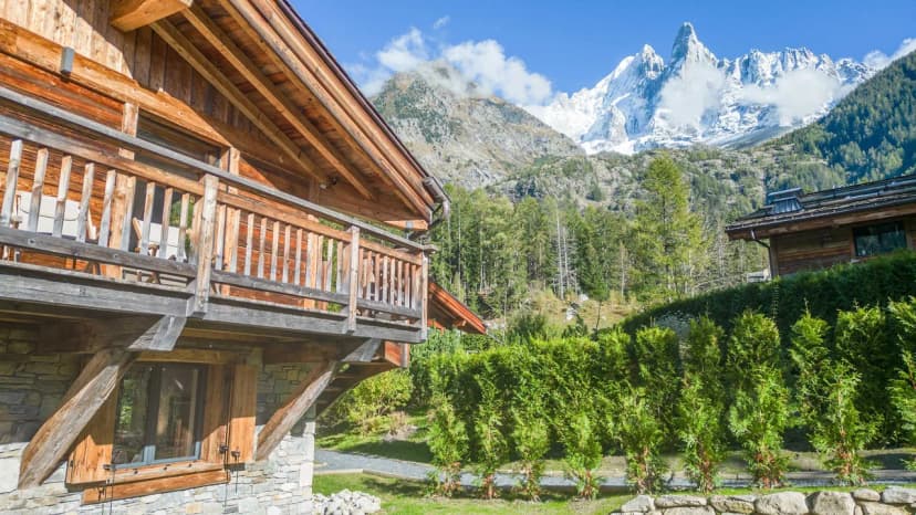 Luxury Mountain Escape With Sauna Retreat