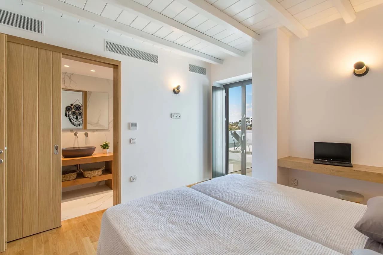 Seafront Villa Near Piso Livadi Beach photo 3