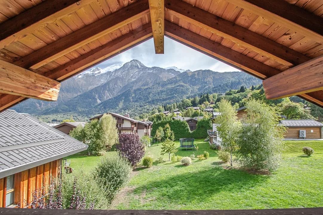 Mountain Escape Near Chamonix Valley photo 2