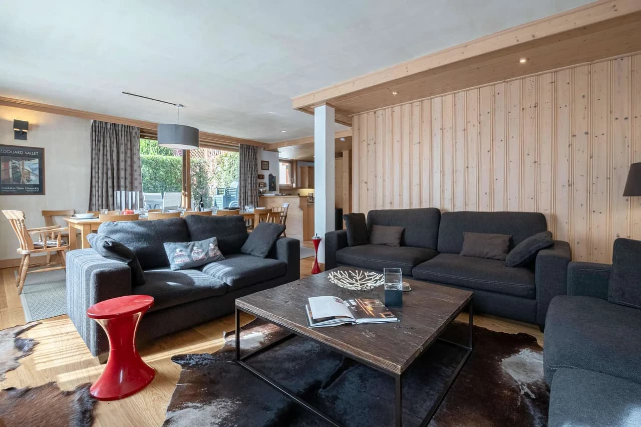 Scenic Mountain Apartment With Private Bathrooms photo 2