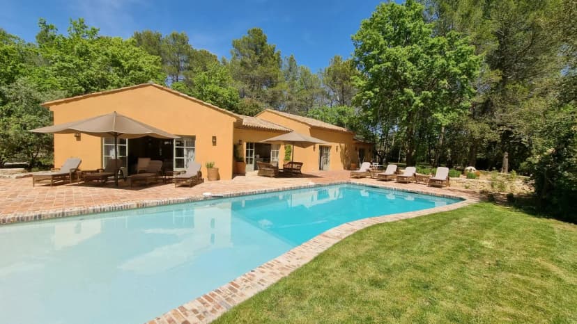 Relaxing Escape Near Saint Tropez Attractions