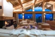 Elegant Ski Chalet with Mountain Views photo 4