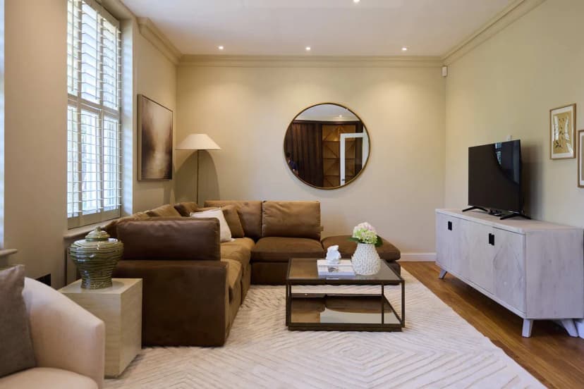 The 1788 Wood-Panelled Townhouse - Hampstead Heath