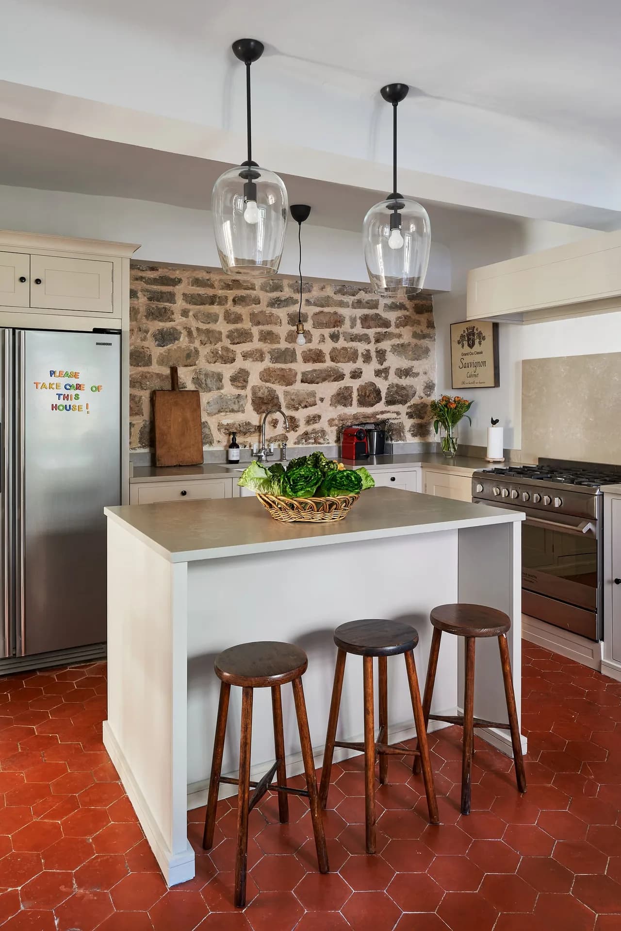 Authentic Village Escape in Beautiful Provence photo 5