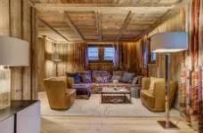 Spacious Alpine Chalet with Private Spa photo 2