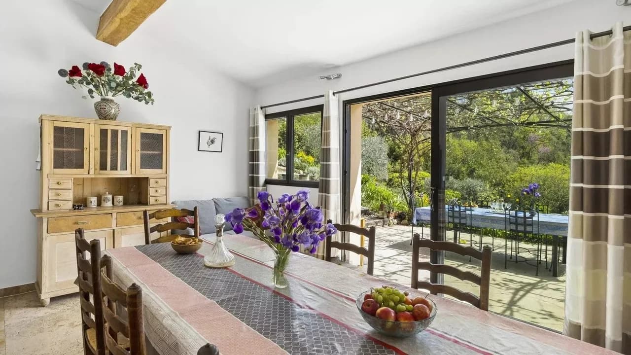Charming Riverside Villas With Scenic Valley Views photo 4
