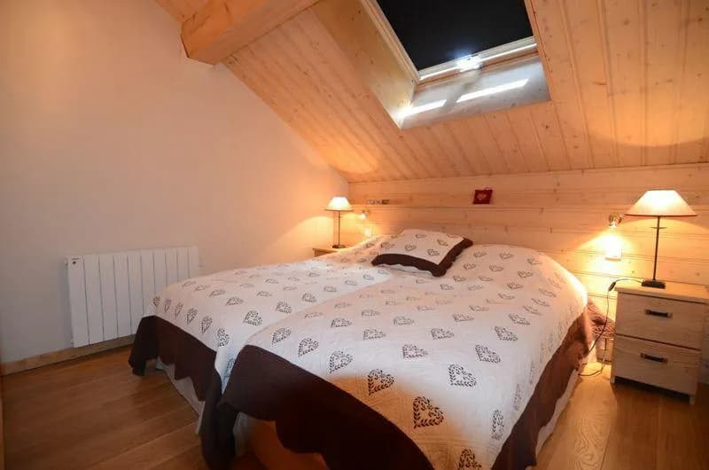 Traditional Mountain Apartment Close to Slopes photo 3