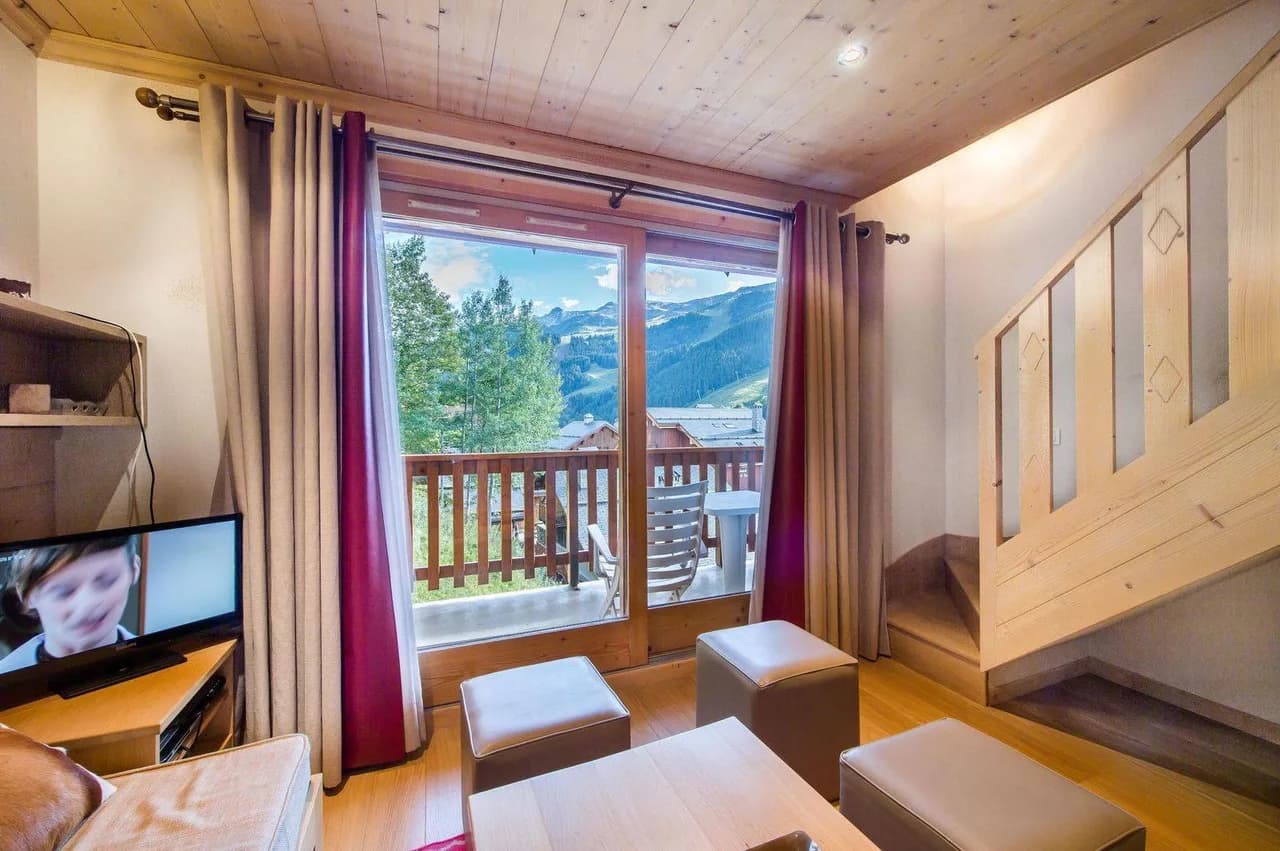 Traditional Mountain Apartment Close to Slopes photo 4