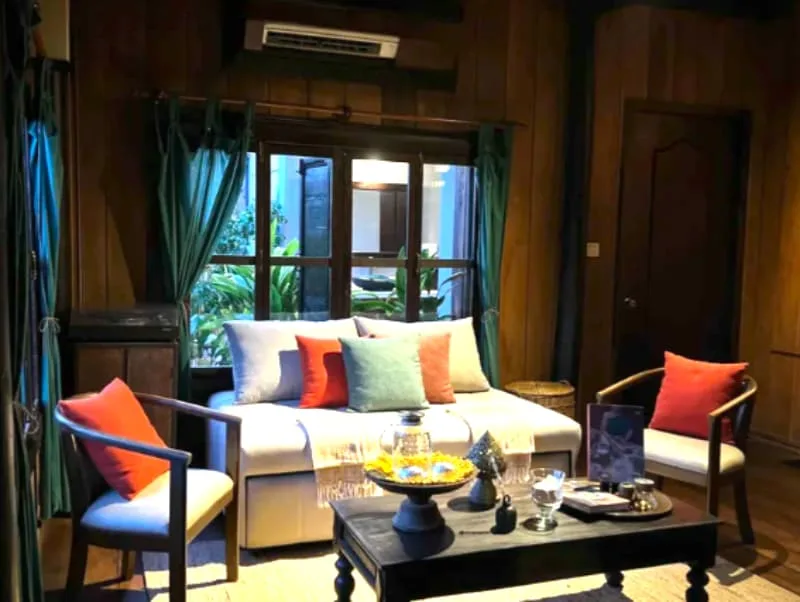 Peaceful Khmer Villa With Saltwater Pool photo 4