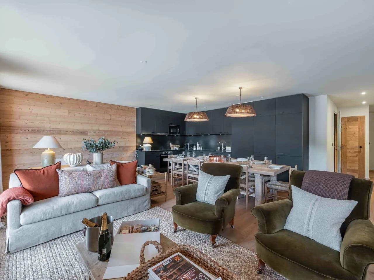 Modern Mountain Retreat with Panoramic Terrace Vie photo 5