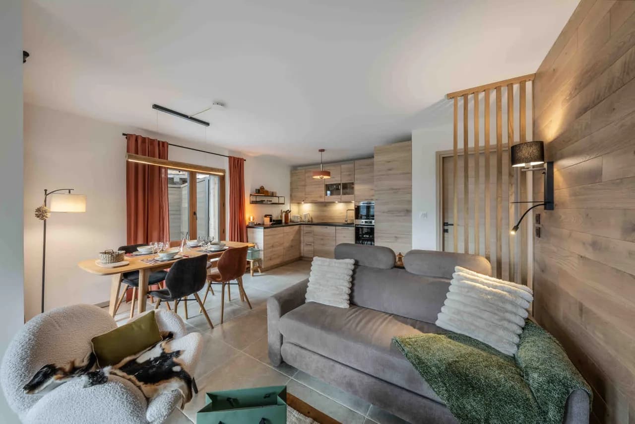 Peaceful Stay in Beautiful Alpine Setting photo 2
