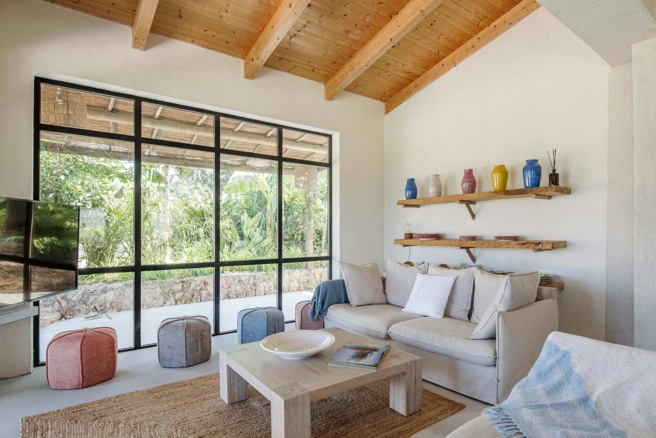 Luxurious Countryside Retreat With Infinity Pool View photo 2