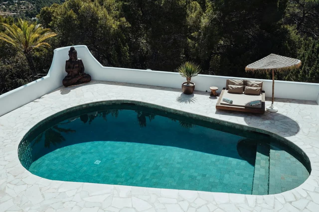 Private Ibiza Villa With Roof Terrace photo 4