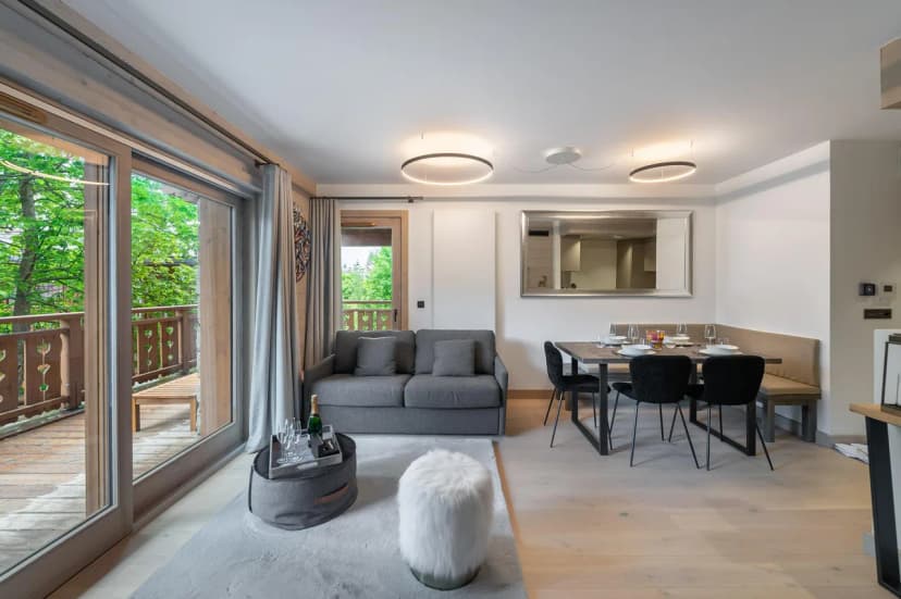 Comfortable Mountain Apartment Close to Slopes