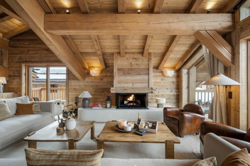 Modern Mountain Home Near Slopes