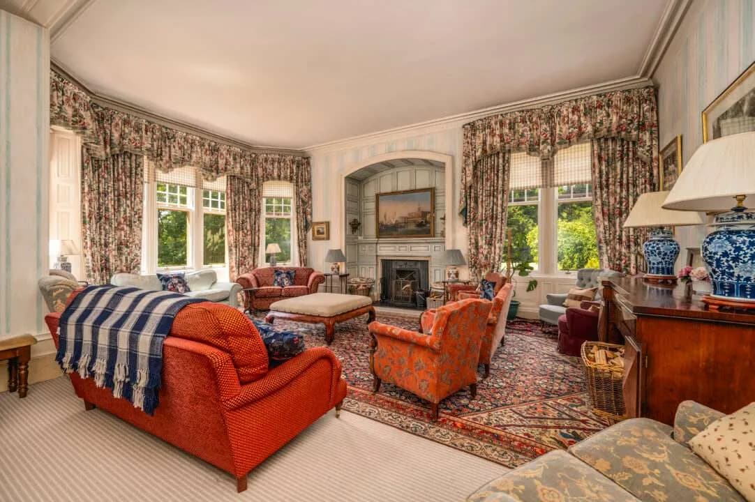 Exclusive Highland Retreat With Stunning Views photo 5