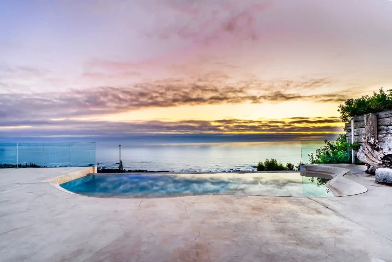 Jacuzzi, Large Villa, 2 Pools, Camps Bay -Two Views photo 5