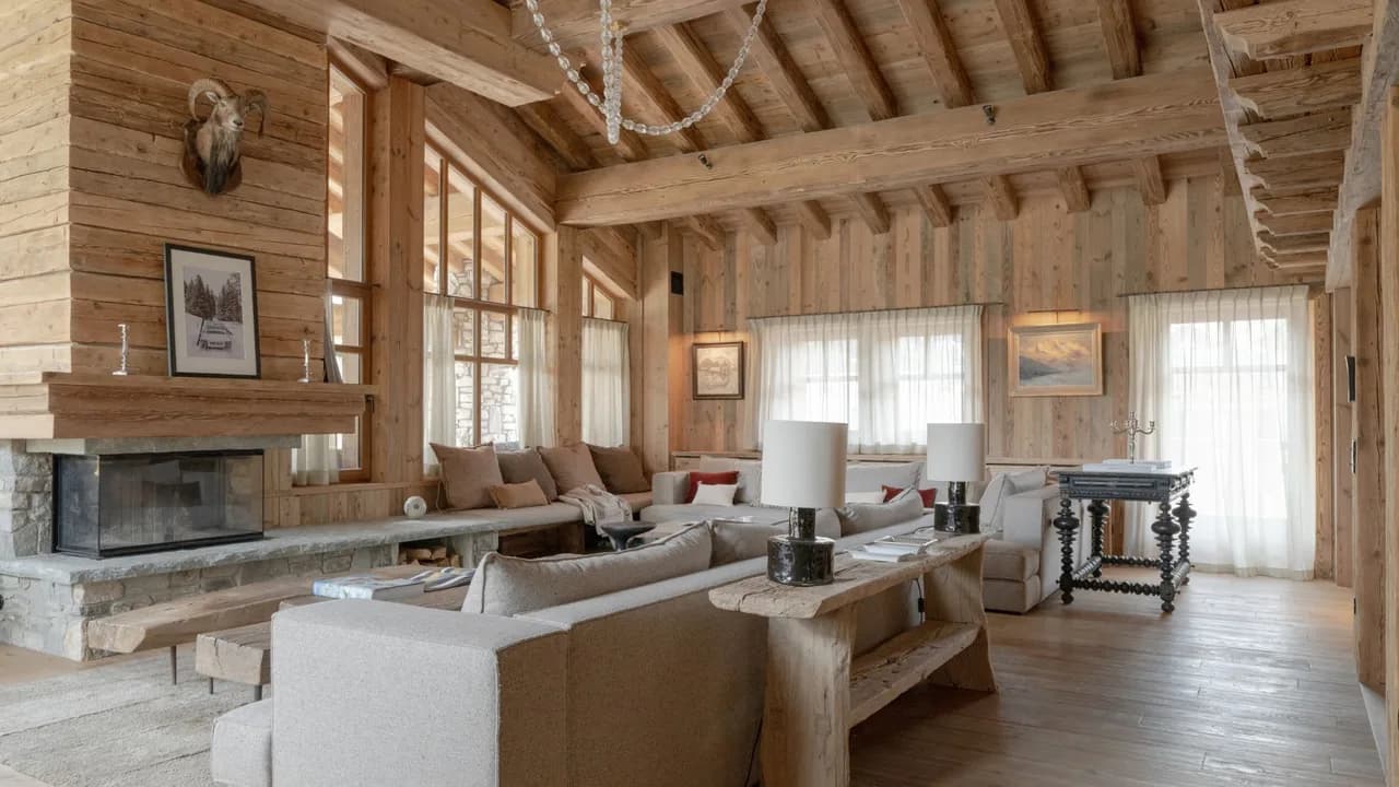 Refined Chalet Near Gondola And Slopes photo 5