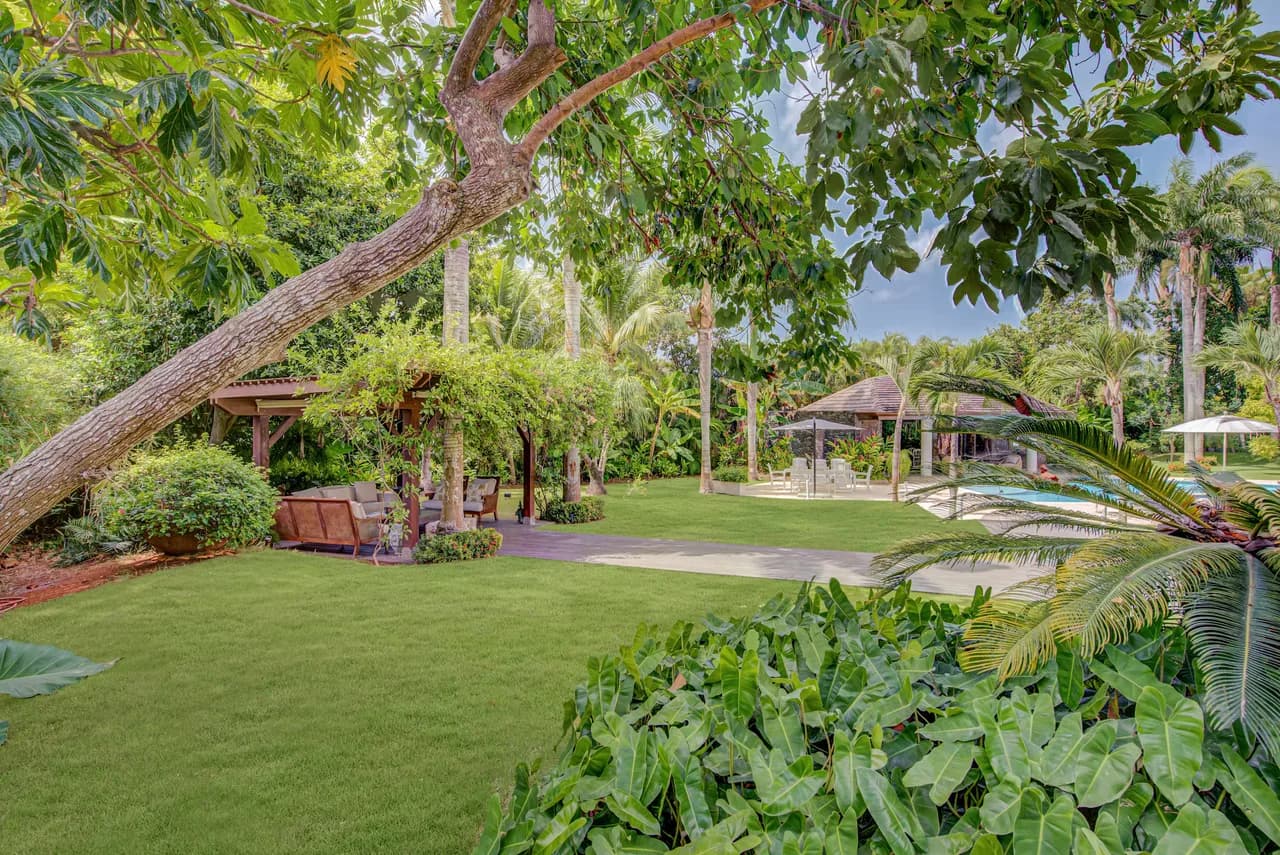Casa Jardín: 7BR Peaceful Villa Near Minitas Beach photo 5