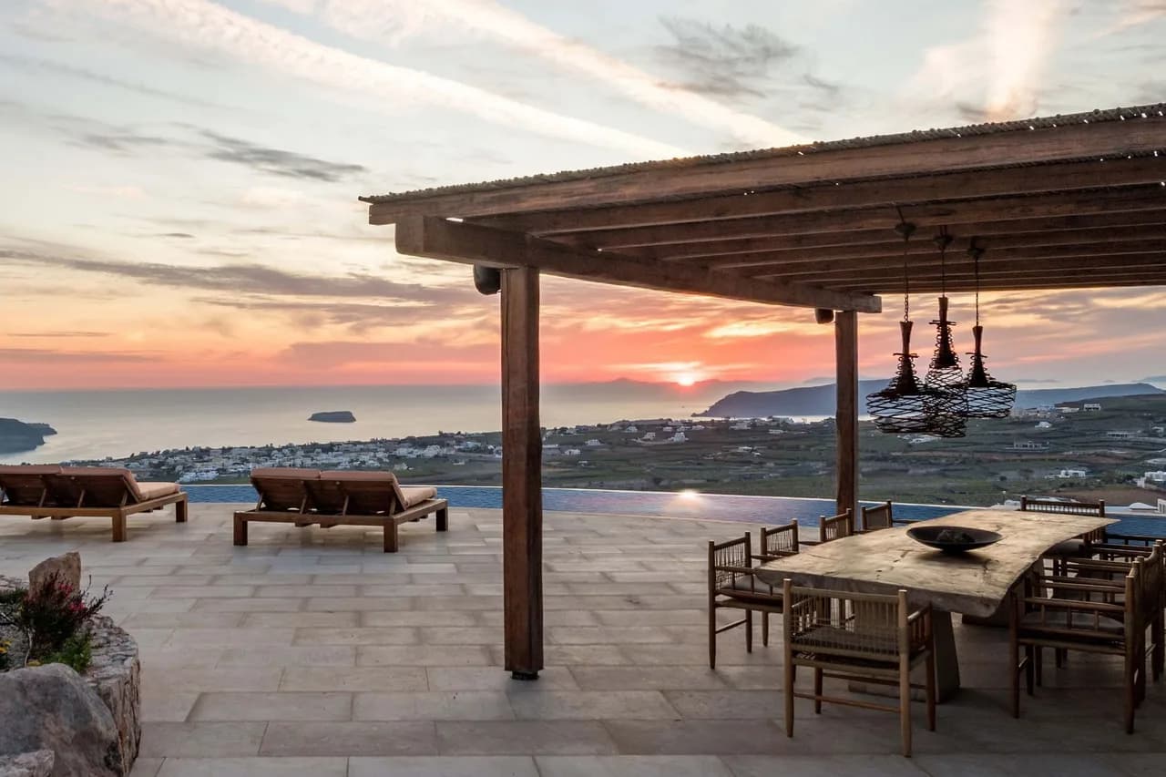 Serene Santorini Villa: Infinity Pool & Sea View photo 5