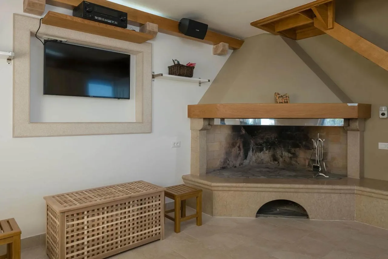 Family Villa With Adriatic Sea Views photo 2