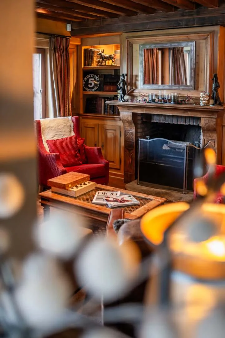 Luxury Chalet With Stunning Mountain Views photo 5