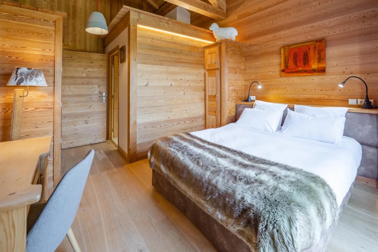 Mountain Retreat With Sauna and Jacuzzi photo 2