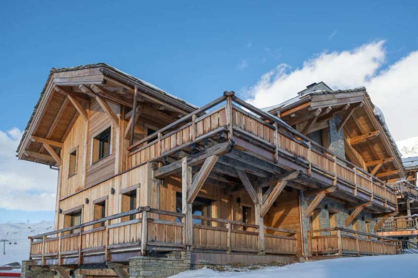 Luxury Chalet Steps From Altiport Slopes
