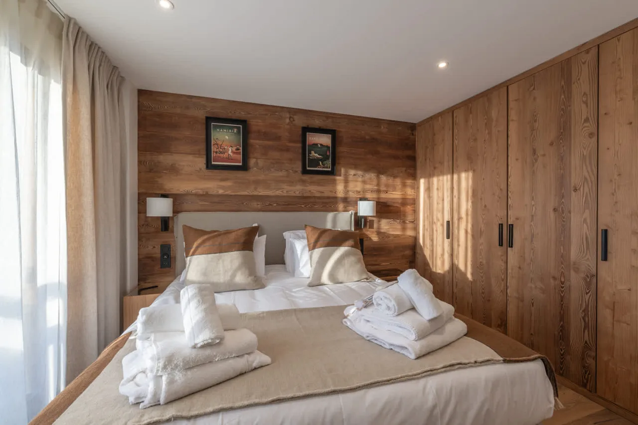 Luxury Chalet Steps From Altiport Slopes photo 3